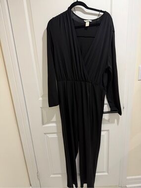 Plus size Black Long Sleeve Wrap Jumpsuit